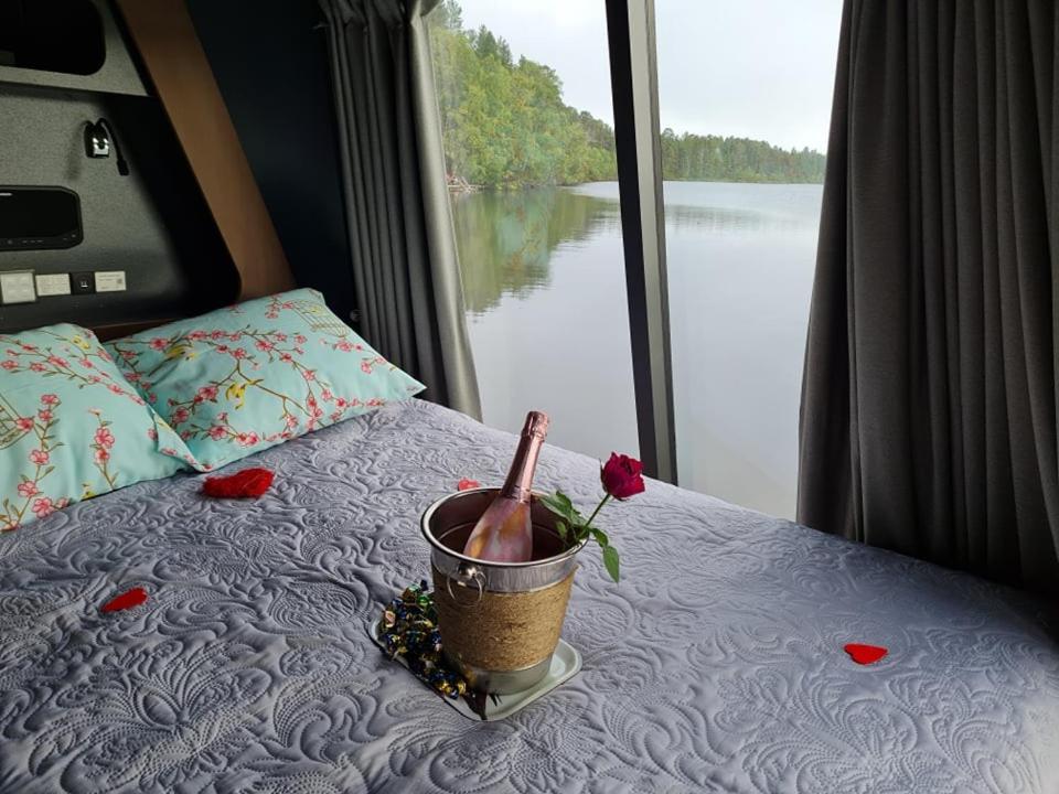 Neljaen Tuulen Tupa Bed & Breakfast Kaamanen Luaran gambar